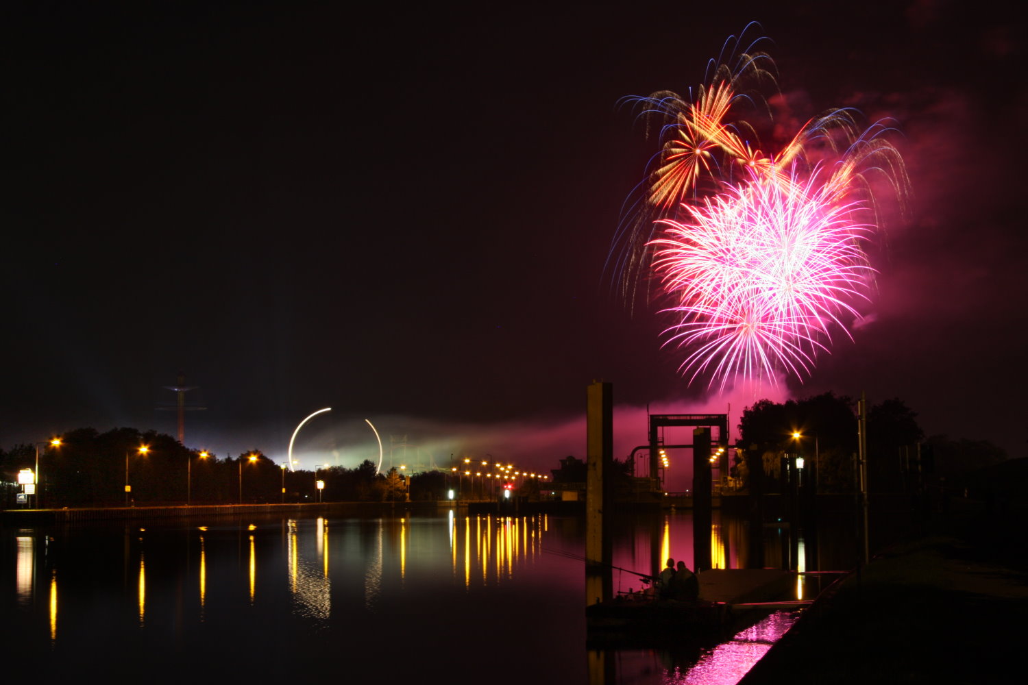 Eröffnungsfeuerwerk Cranger Kirmes 2011