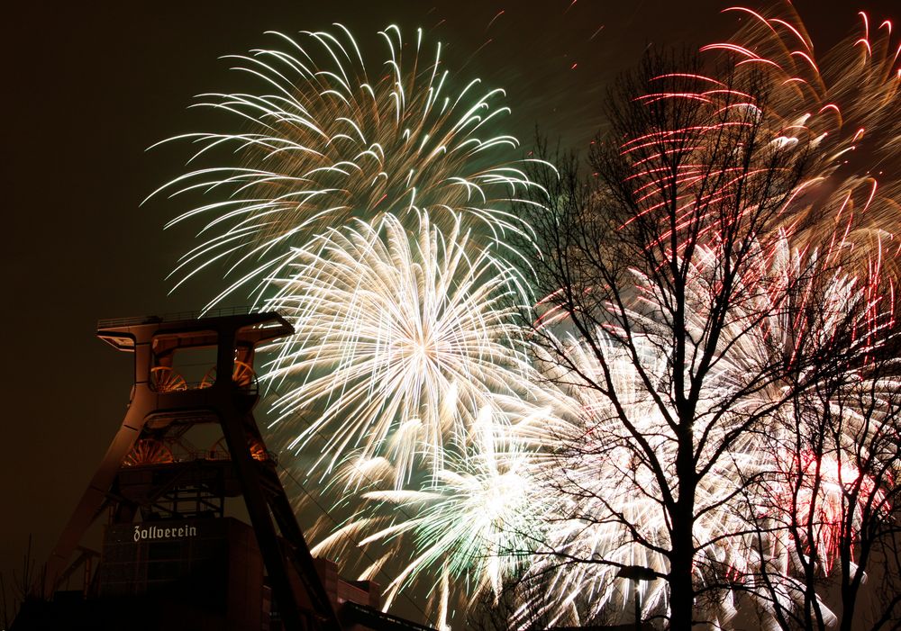 Eröffnungsfeuerwerk ruhr 2010 auf Zollverein