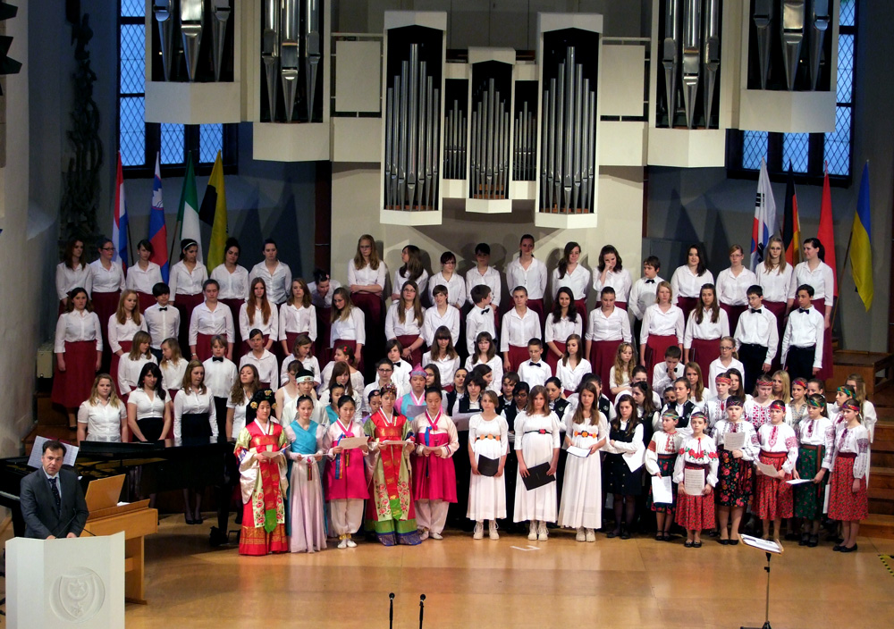 Eröffnungskonzert vom 33. Internationalen Kinderchorfestivals Halle/S - Ulrichskirche 2012