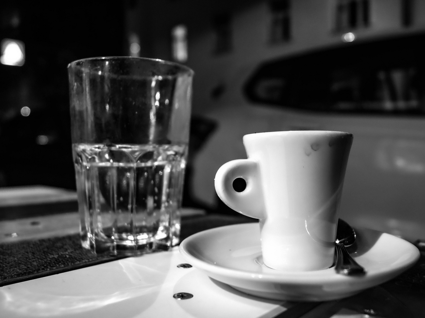 Erpresso und Kriminalwasser...