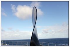 Ersatzpropeller (2) der Queen Mary 2