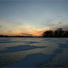 Erst ein malerischer Sonnenuntergang auf dem Eis..