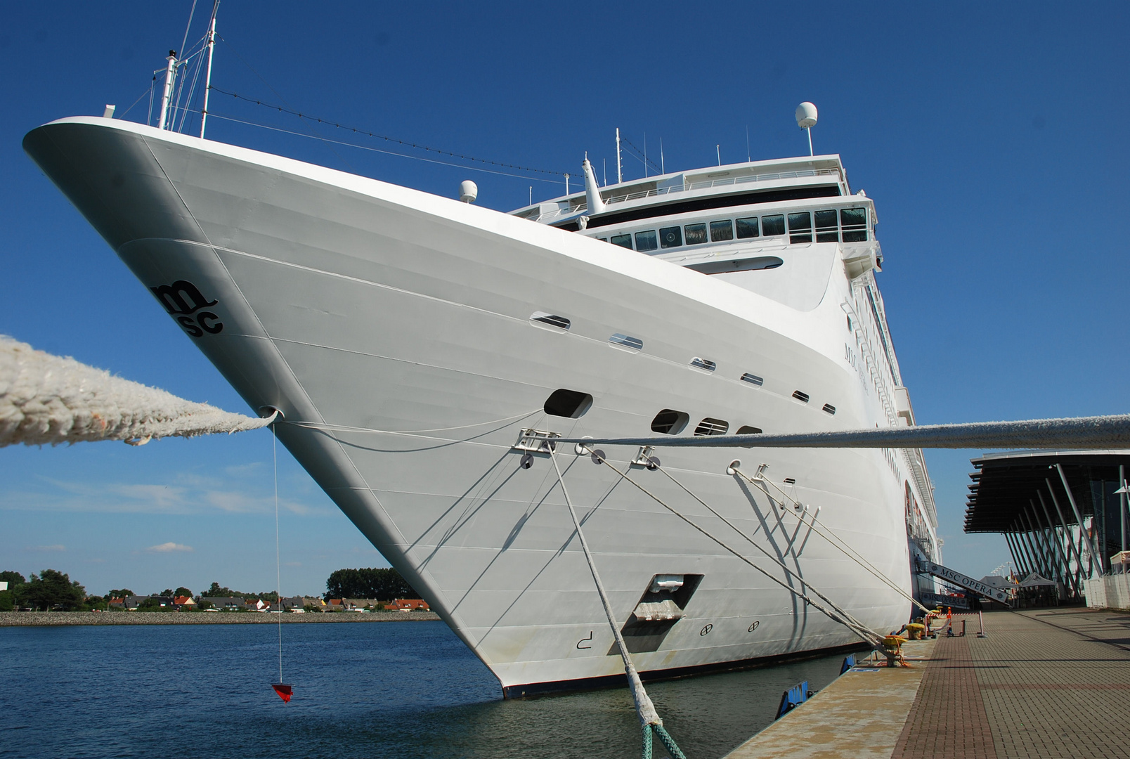 Erstanlauf der MSC Opera in Warnemünde