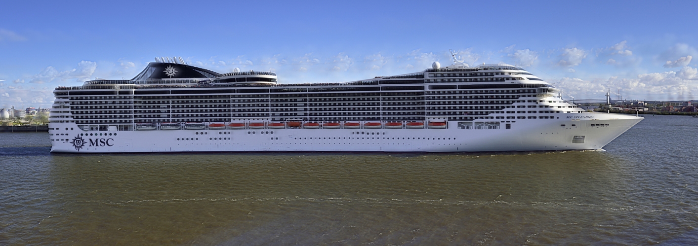 Erstanlauf MSC Splendida in Hamburg