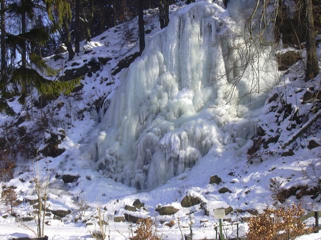 erstarrter Wasserfall