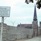 Erste Mauer an der Bernauer Straße im Bezirk Wedding.