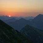 Erste Sonne beim Aufstieg zum Thaneller