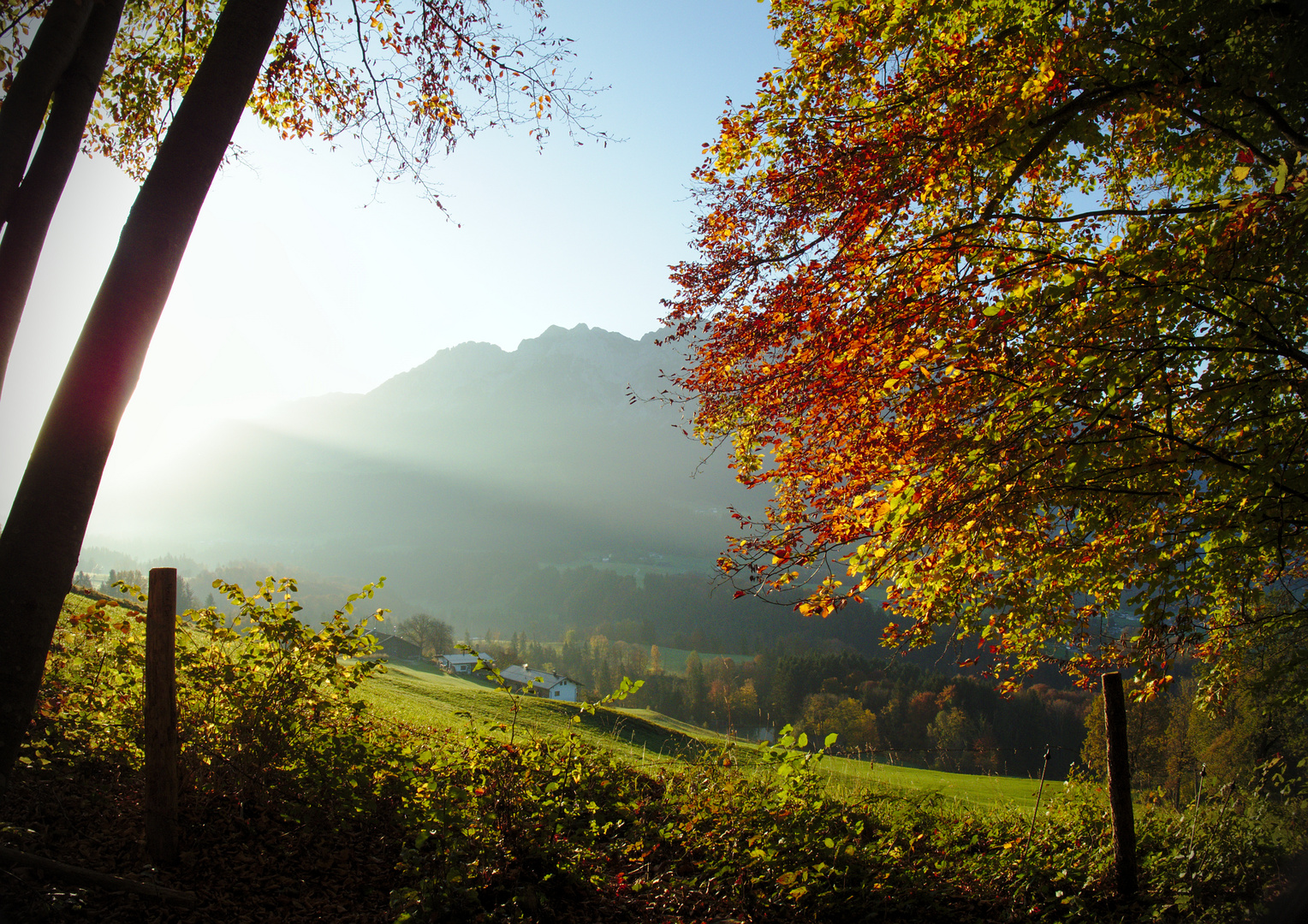 erste Sonnenstrahlen auf das Kaisergebirge