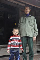 Erste und dritte Generation (Hanoi)