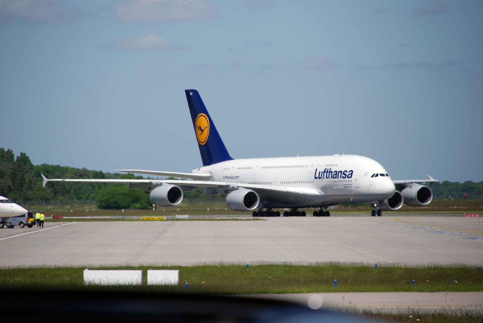 Erster A380 von Lufthansa..