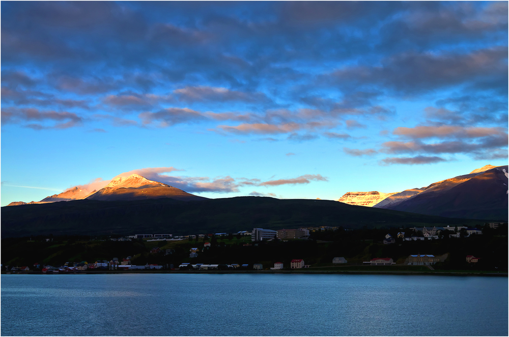 Erster Blick auf Akureyri