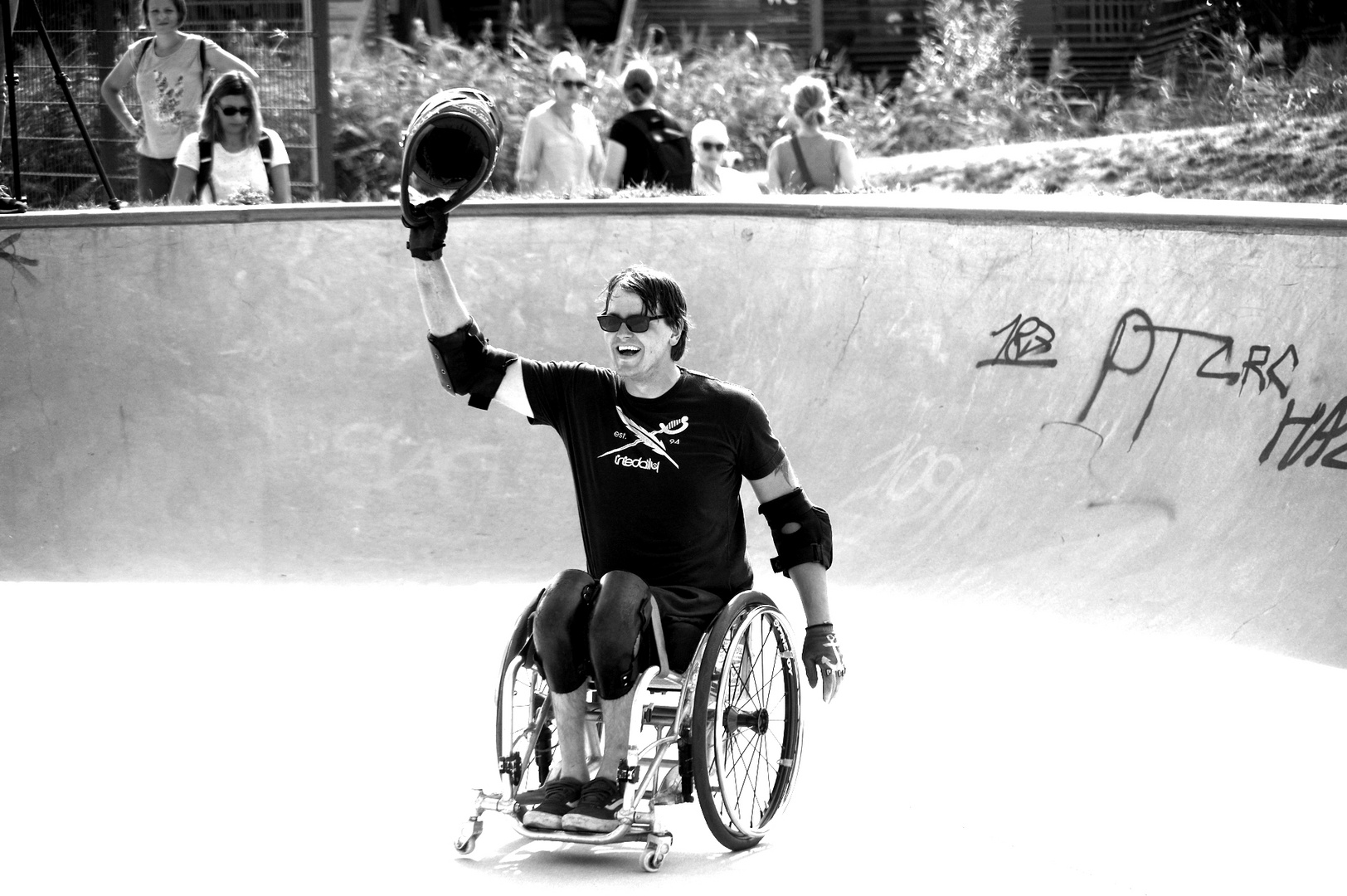 We did not find results for: Mathias Mester Freundin . Erster deutscher Meister im Rollstuhlskating Foto & Bild ...