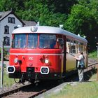 Erster Kontakt mit dem Schienenbuss drer Olefbahn(Vatertagsausflug)