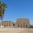 ...erster Pylon des Karnak Tempels...