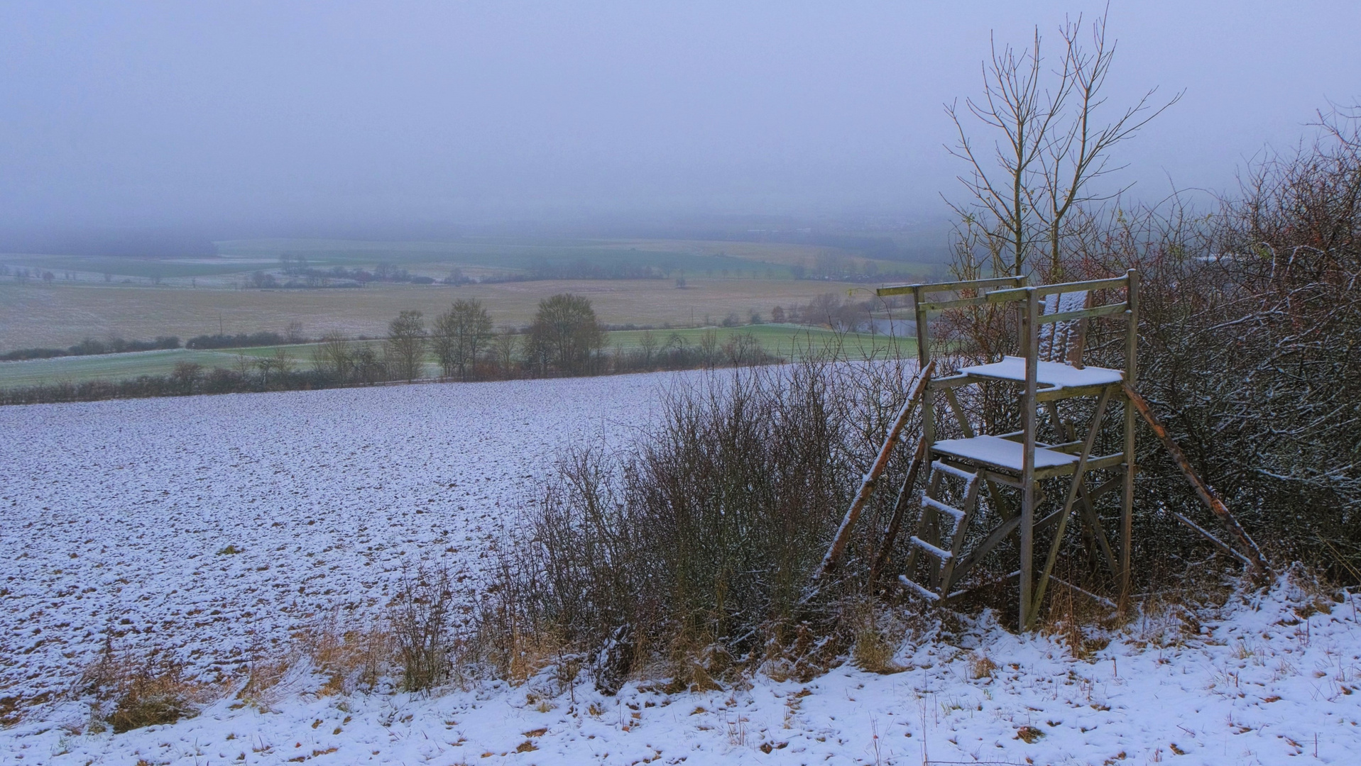 erster Schnee, Blick vom Hutsberg