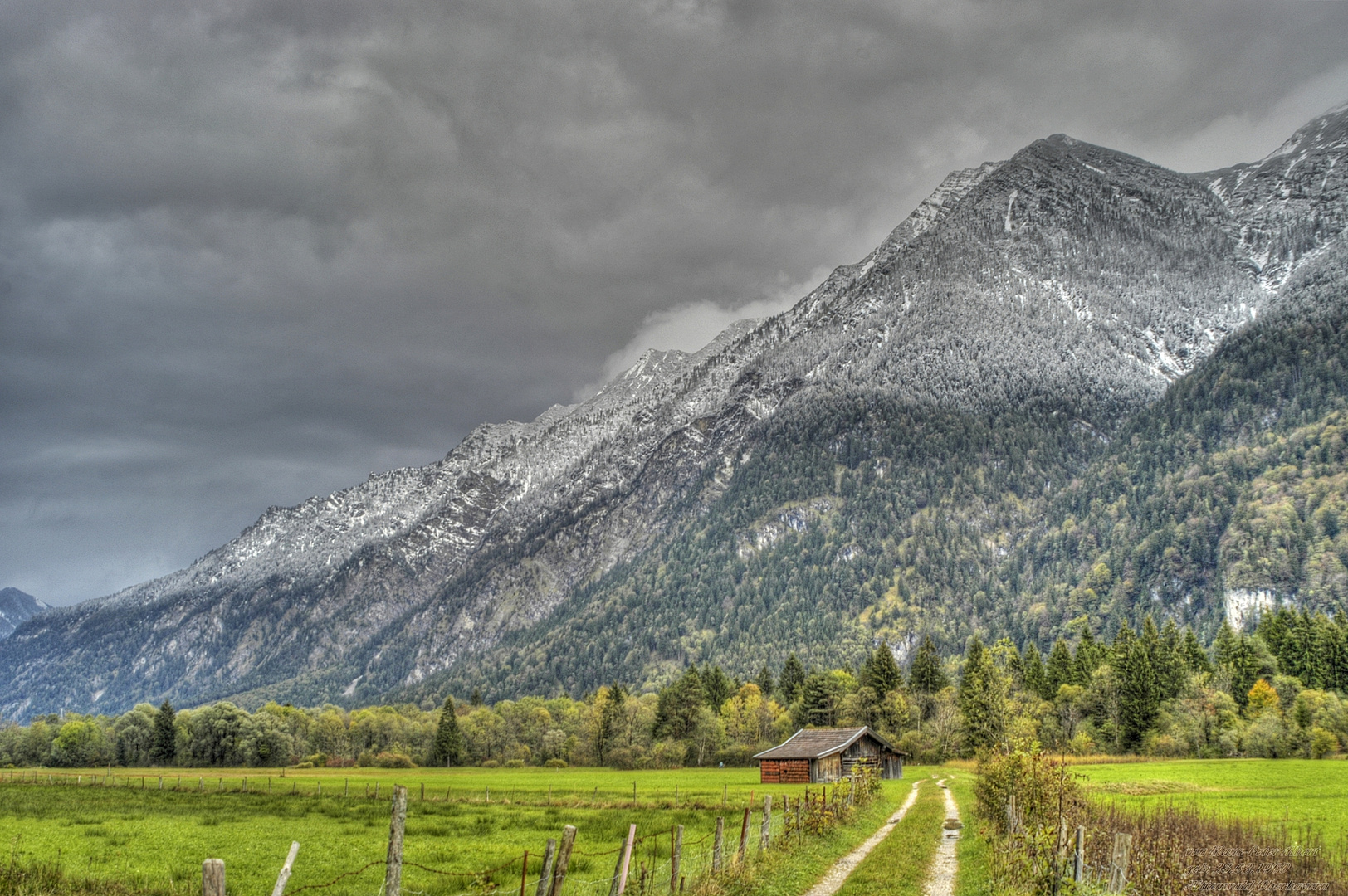 Erster Schnee im Herbst