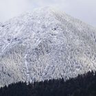 erster Schnee in den Bergen