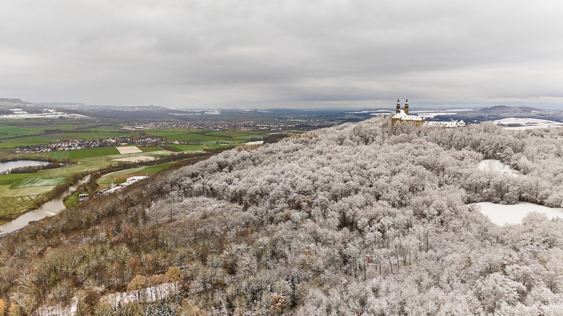 Erster Schneefall