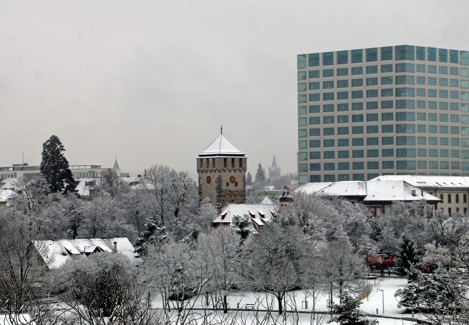 Erster Schneetag in Basel