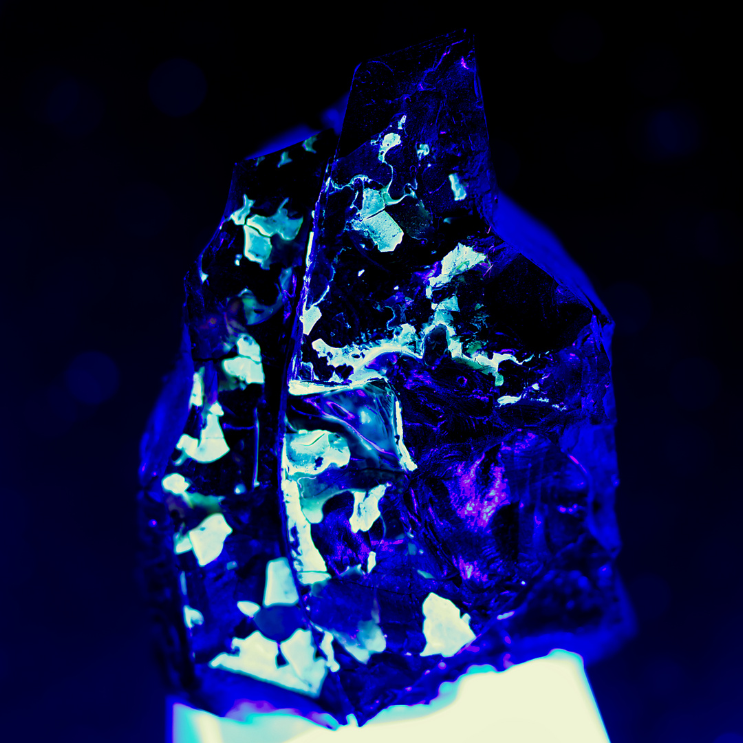 Erster Versuch - Mineralien bei UV-Licht