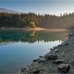 Erstes Licht am Caumasee