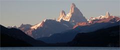 ERSTES LICHT AM FITZ ROY