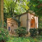 Erstes Mausoleum auf dem Burgfriedhof ...