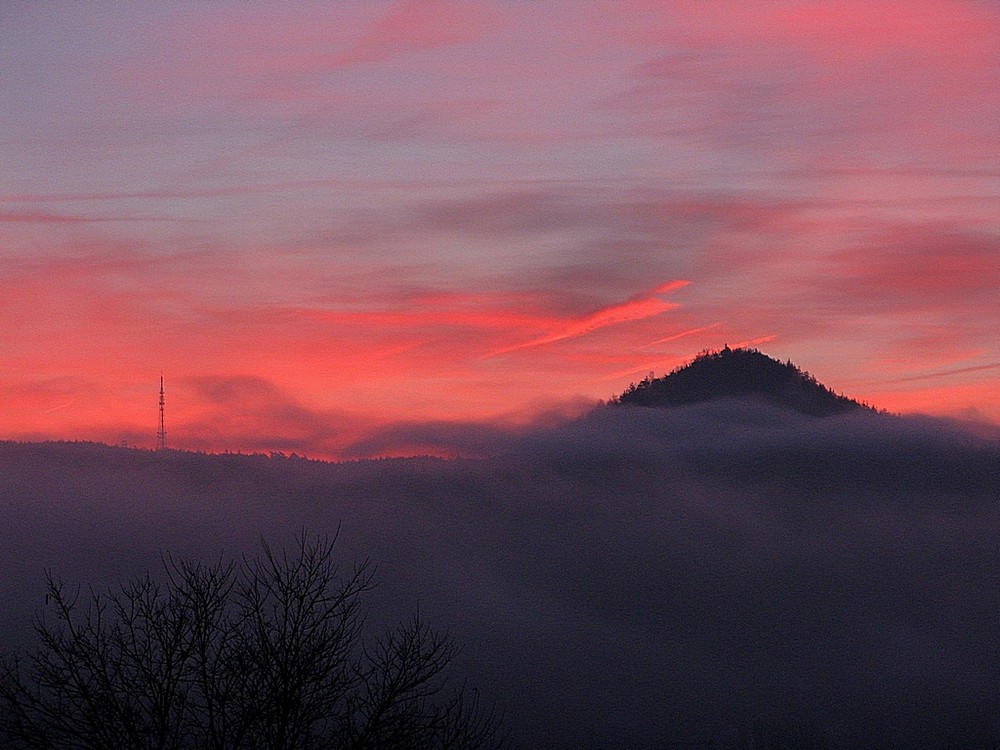 Erstes Morgenrot - First Sunrise