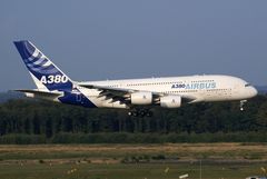 Erstlandung A380 in CGN...