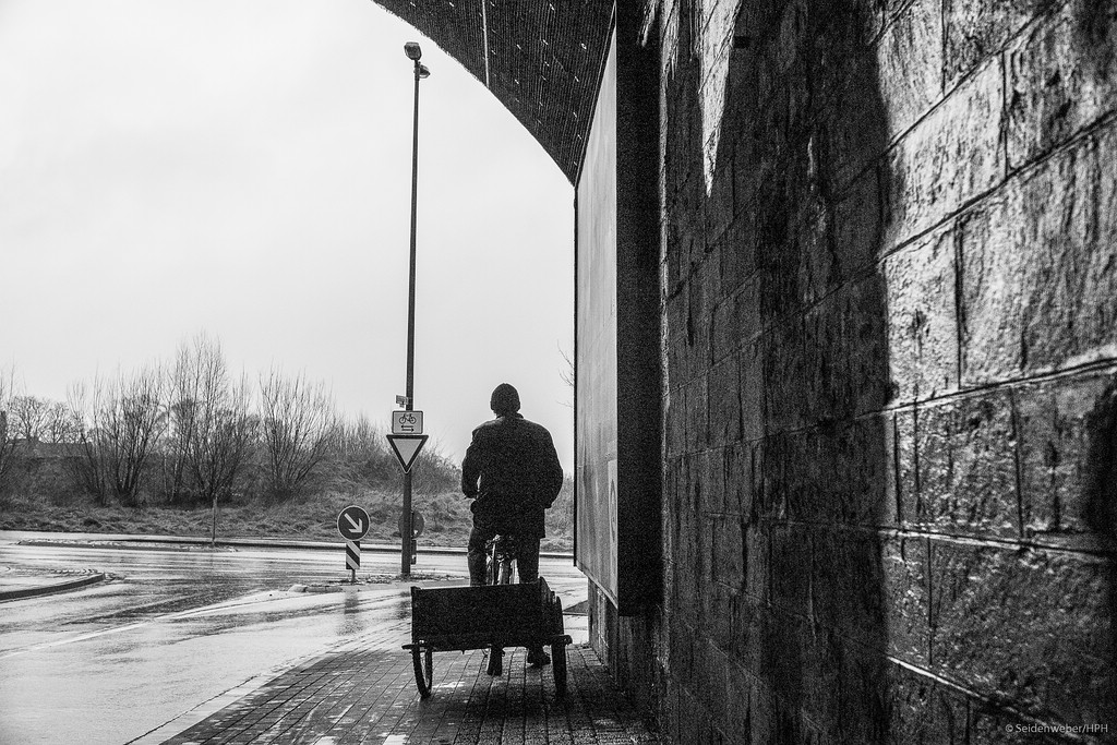 Erstmal den Regen vorbei ziehen lassen...