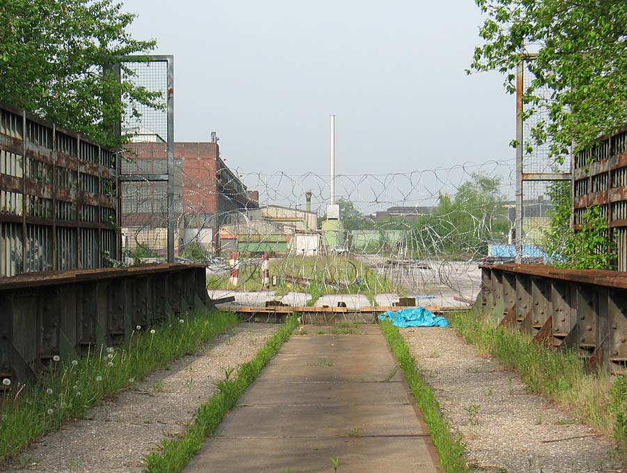 Erzbahntrasse - Bahnbrücke zum Schalker Verein