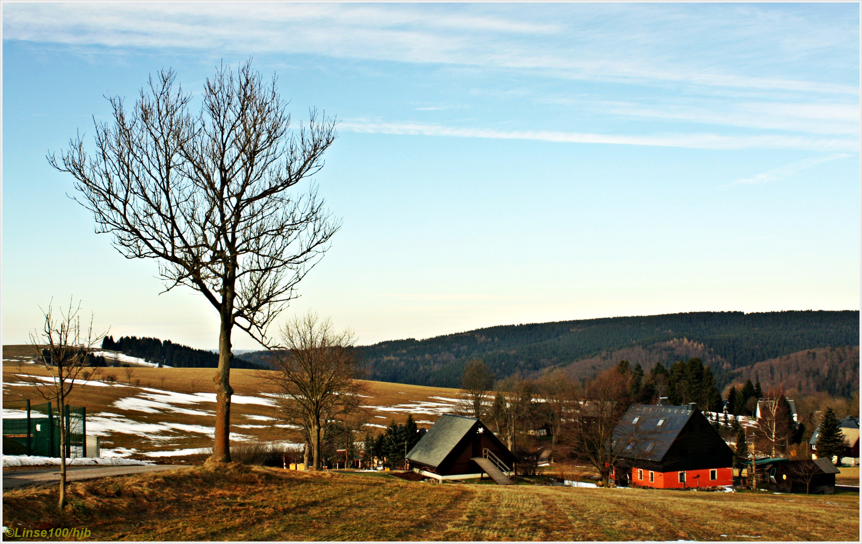 erzgebirgische Winterlandschaft -light-