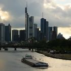 es dämmert über Frankfurt