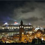 ...es geht doch - QM2 Nachtpanorama