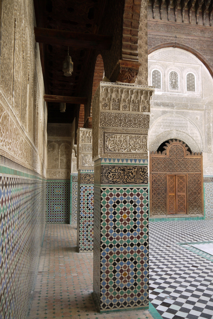 Es gibt mehrere wunderschöne Koranschulen in Fes ...