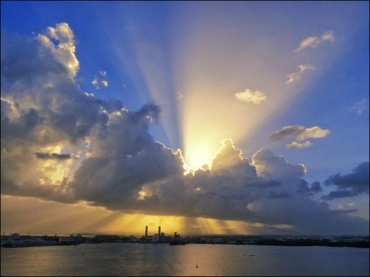 ES  HATTE NICHT MEHR LANGE GEDAUERT...