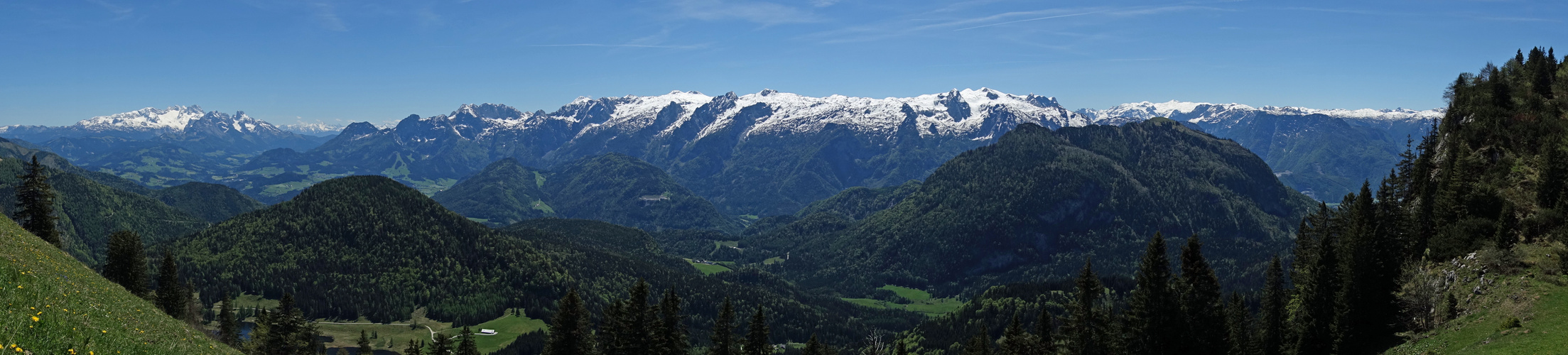 Es ist Ende Mai - bei uns liegt noch Schnee auf den Bergen