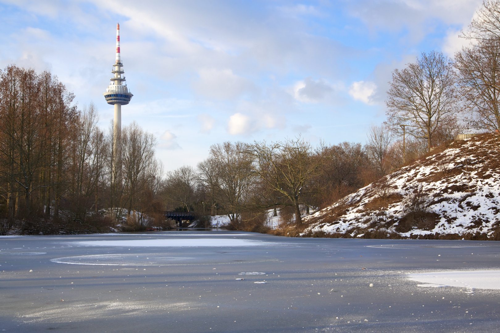 Es ist kalt im Park