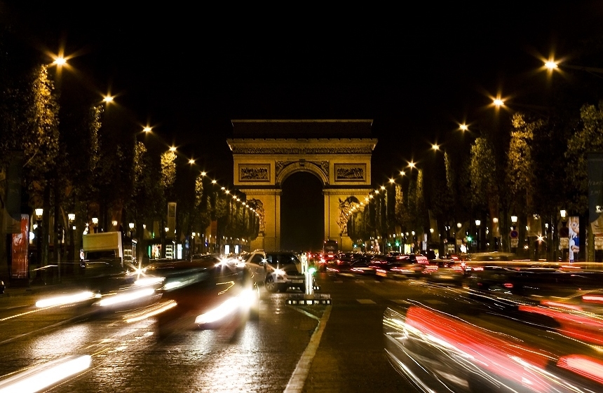 Es ist Nacht in Paris