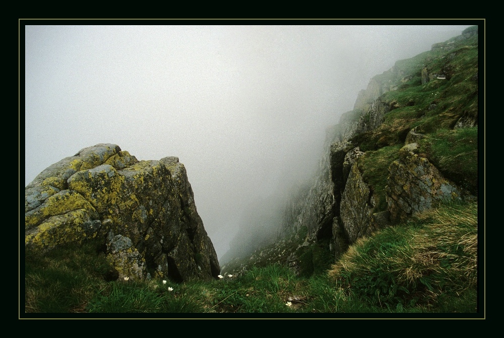 Es ist Nebel im Gebirge...