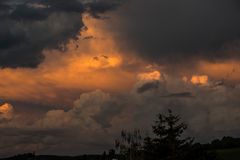 es kam aber nix....wobei eine Wolke schon skeptisch schaute 