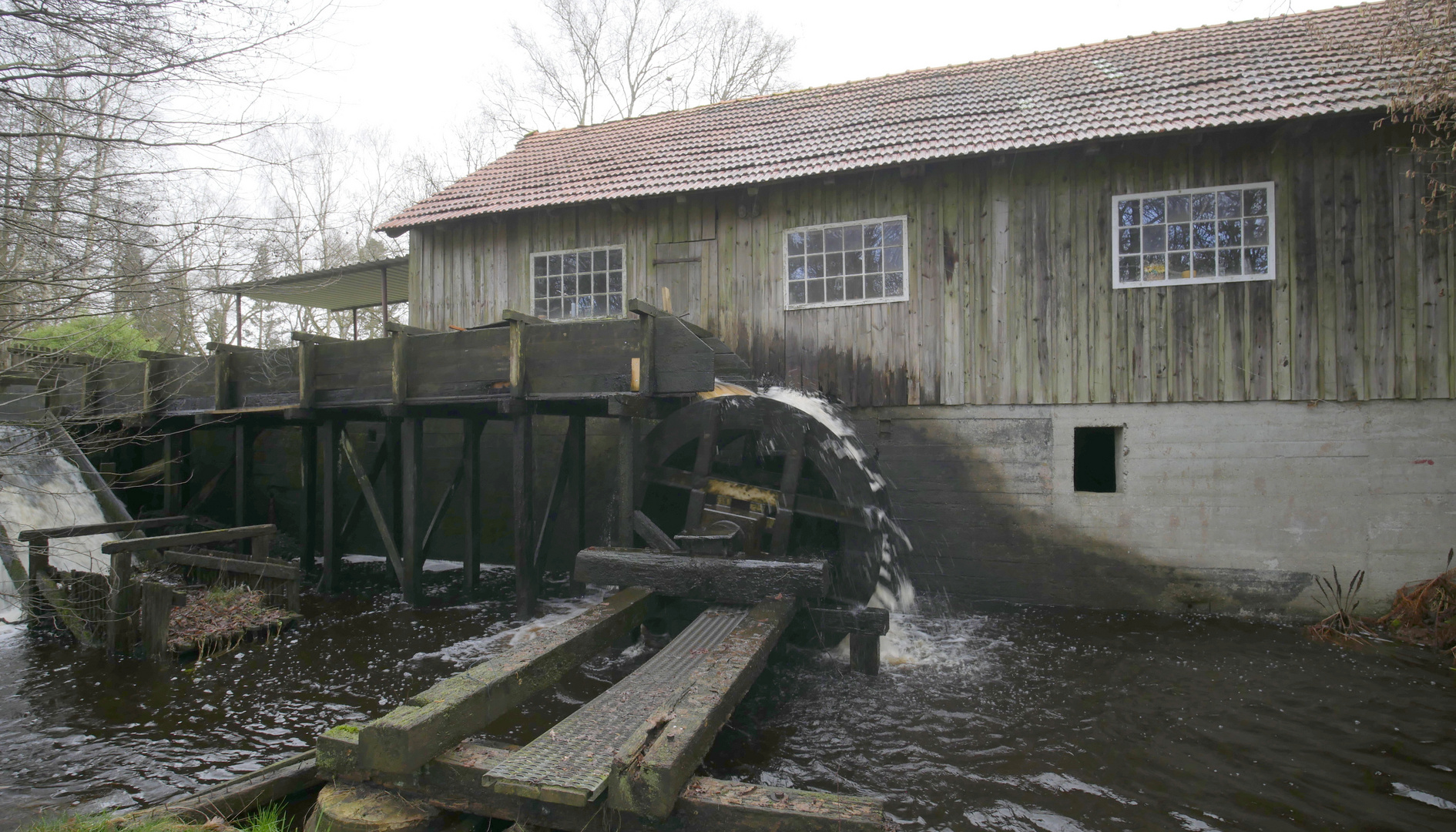 Es klappert die Mühle ........