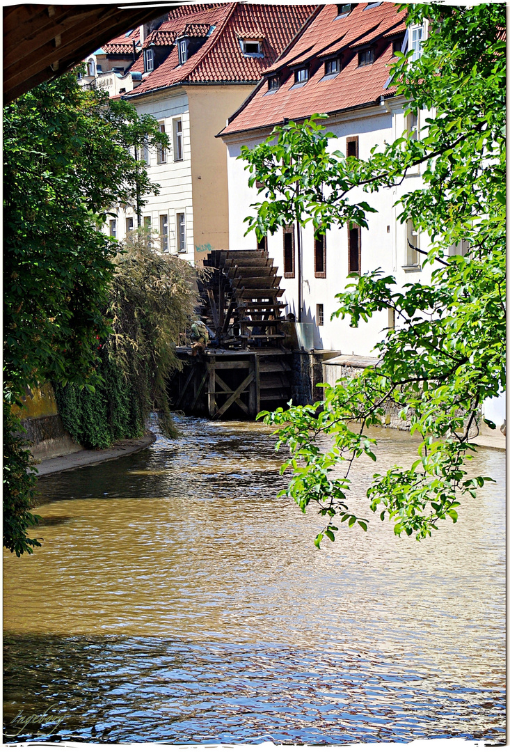 es klappert die Mühle . . .