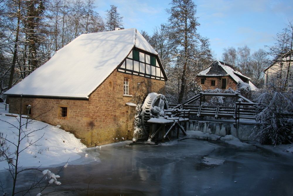 Es klappert die Mühle am rauschenden Bach Foto & Bild ...