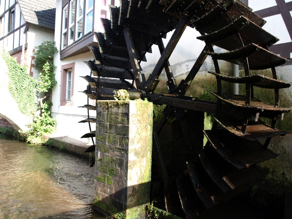 es klappert die Mühle am rauschenden Bach.....