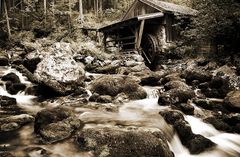 es klappert die Mühle am rauschenden Bach, klipp klapp......