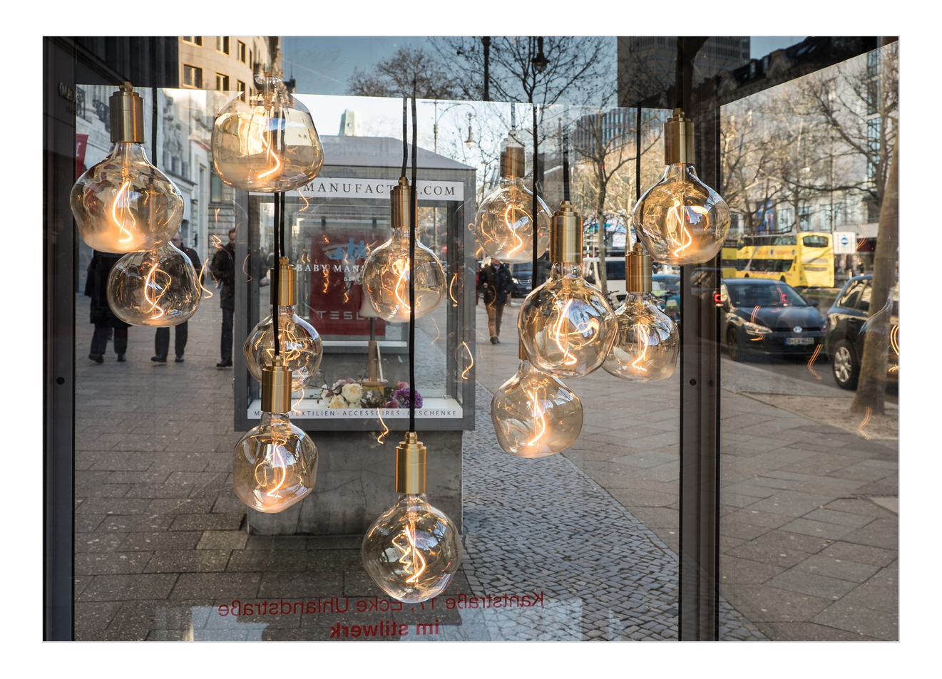 Es leuchtet auf dem Kurfürstendamm