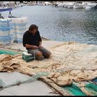 Es lohnt sich noch das Fischnetz  zu flicken !