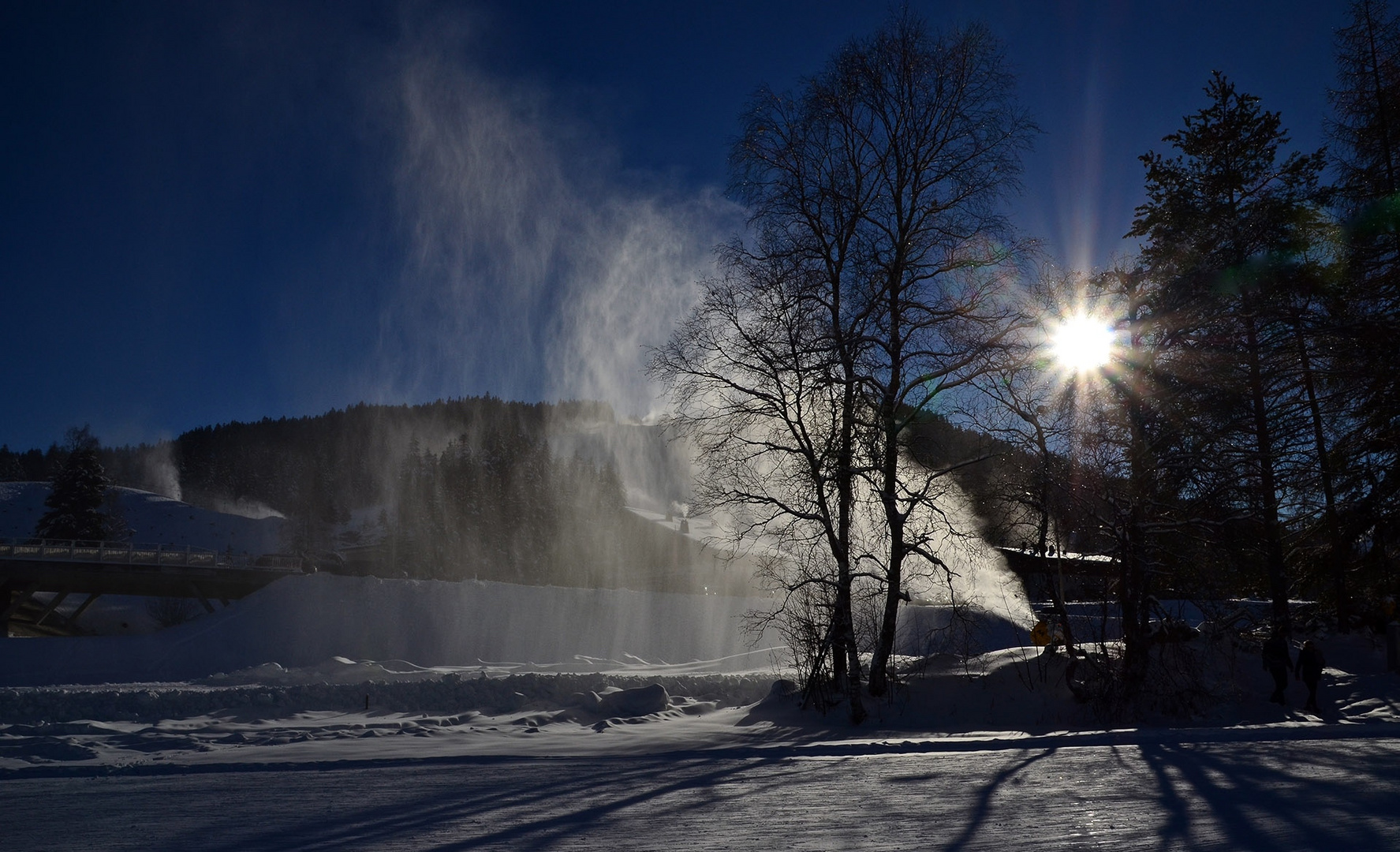 Es schneit Foto & Bild world, winter, schnee Bilder auf