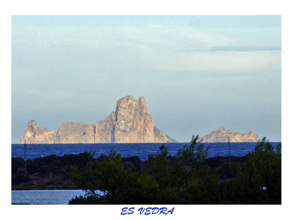 ES VEDRA